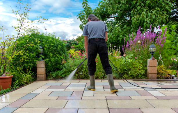 Best Parking Lot and Garage Cleaning  in Redway, CA